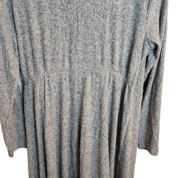 Old Navy NWT Super Soft 1X Gray Wrap Front Midi Skater Dress - Picture 8 of 10